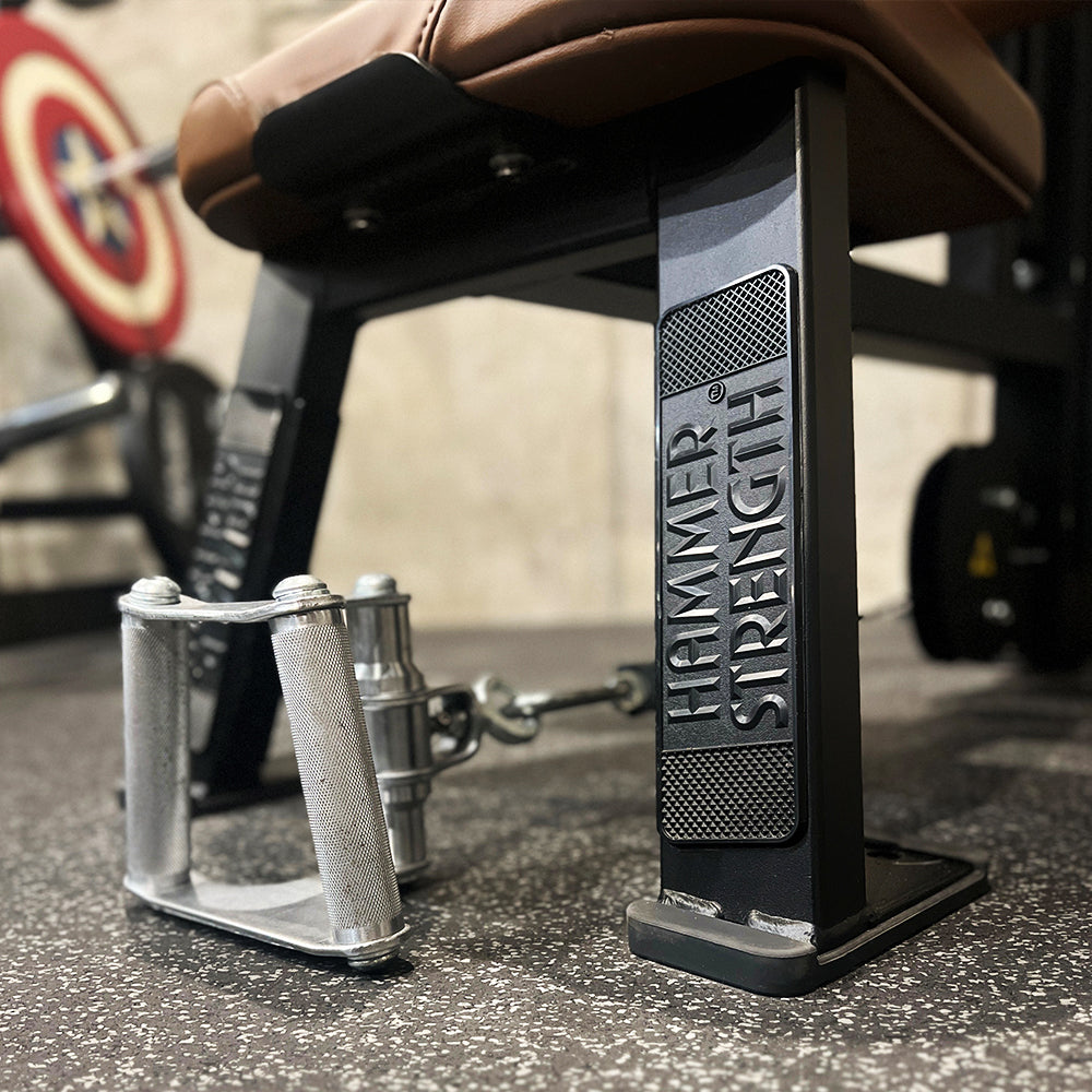 Row handle on Hammer Strength HD Elite Dual Pulldown/Low Row